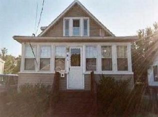 16 Elvin Ave, Penns Grove, NJ