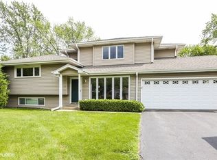 49 W 55th Pl, Westmont, IL
