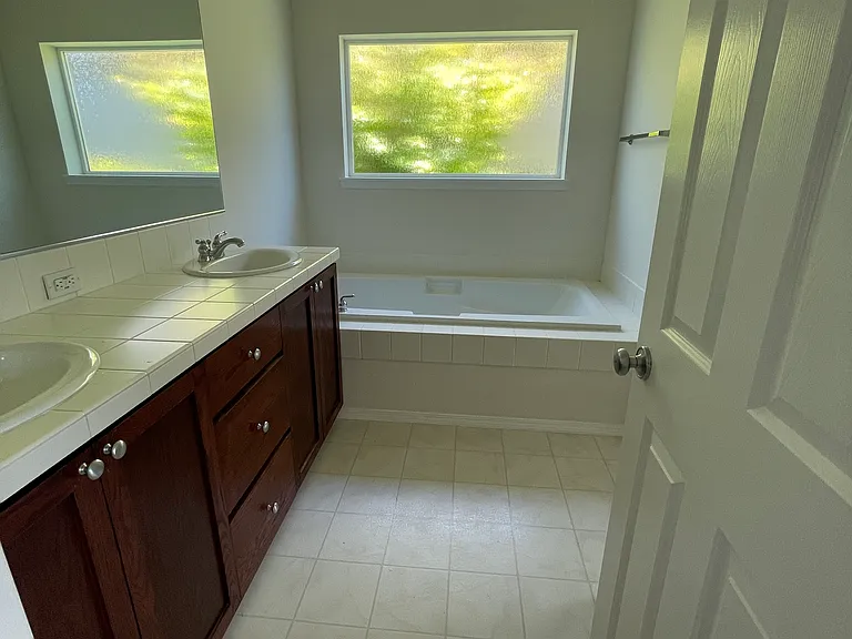 20773 SW Murphy Ln — Photo 6