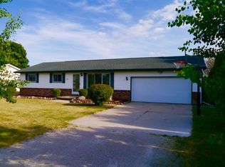 1928 Wilder Rd, Bay City, MI 48706