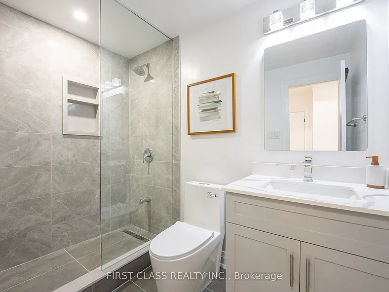 544 Whites Hill Ave #BASEMENT — Photo 12
