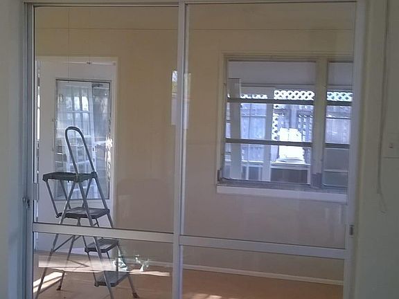 4th image of 5261 Bullard St