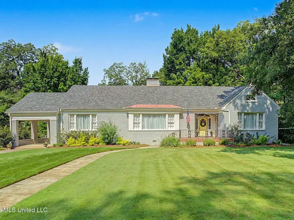 2747 Magnolia Dr, Hernando, MS 38632