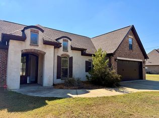 4120 Old Wolfe Rd, Caledonia, MS 39740