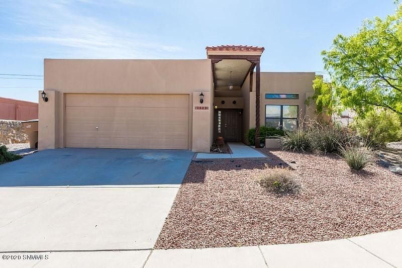 1st image of 1982 Desert Greens Dr