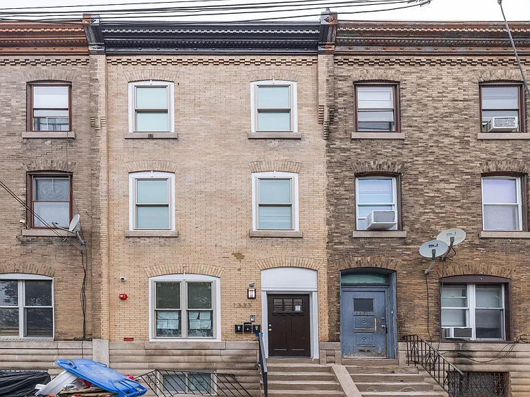 1333 Snyder Ave #2 — Photo 11