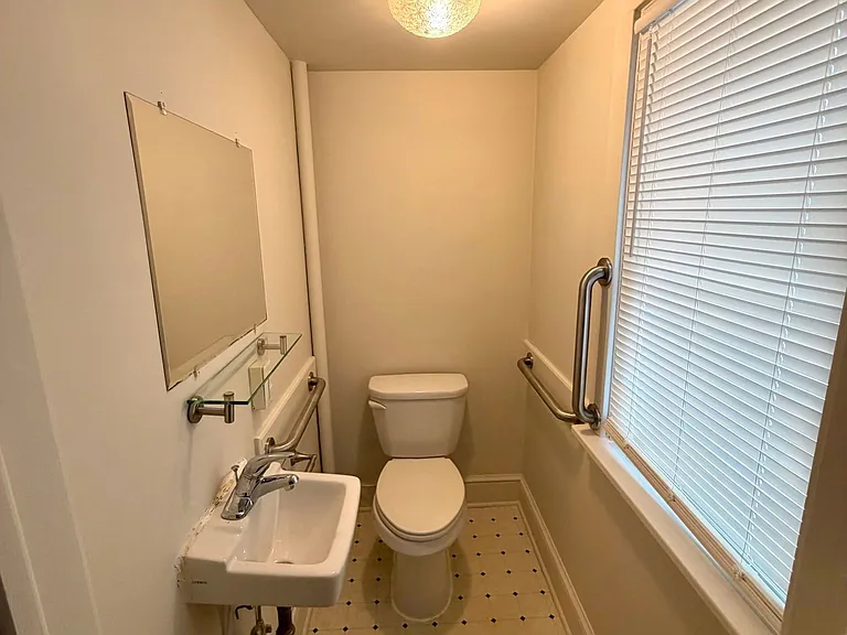 763 Manor St — Photo 12