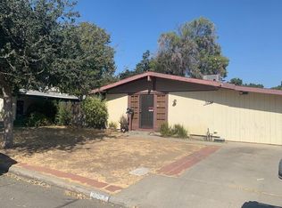 3954 N Augusta St, Fresno, CA 93726
