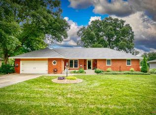 104 Michael Dr, Clinton, MO 64735