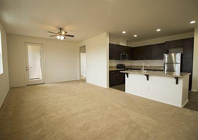 4th image of 203 Village Commons Blvd #21