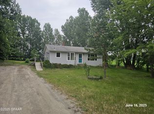 9378 138th Ave NE, Cavalier, ND 58220