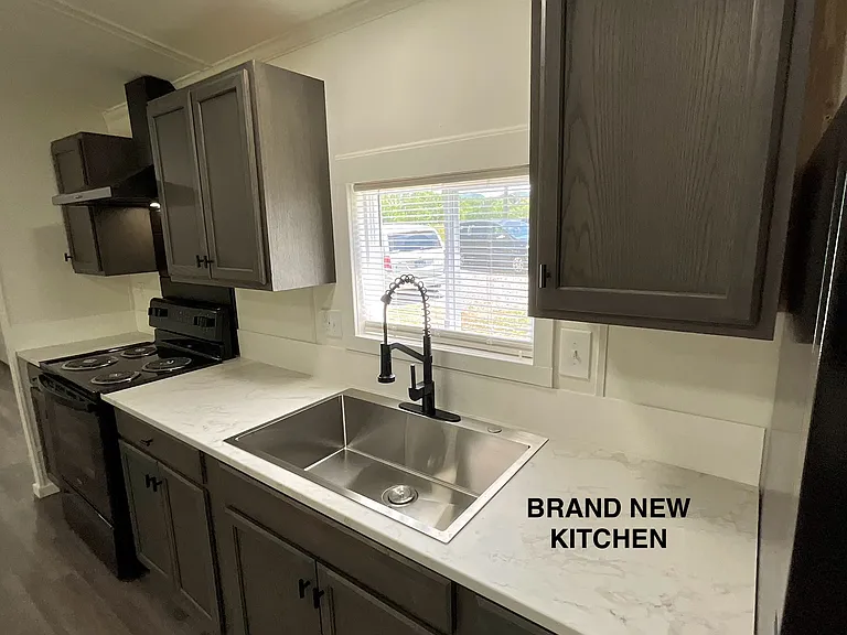 134 Atkins Rd — Photo 4