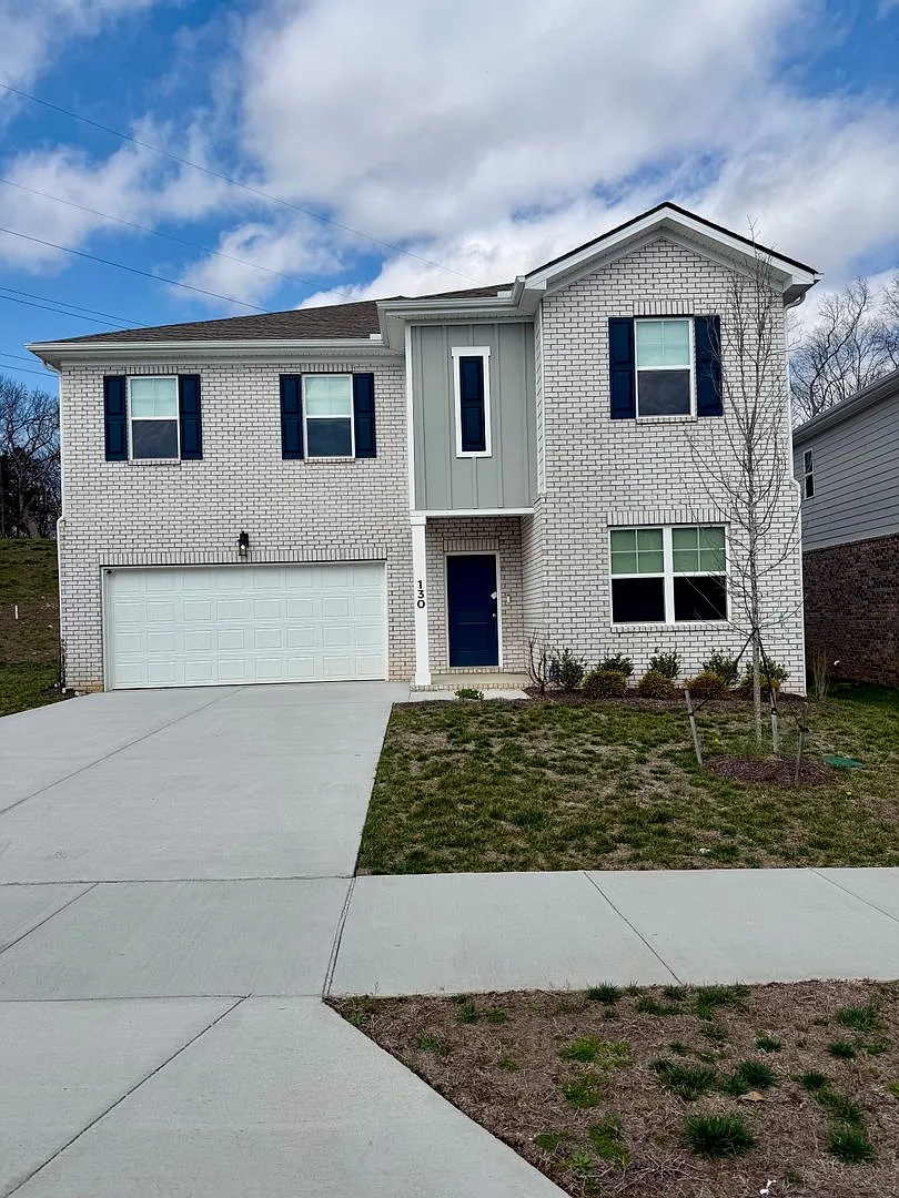 Building Photo - 130 Cades Blf