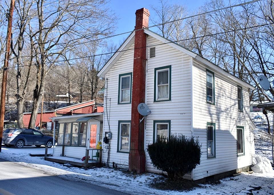 1st image of 109 Lacey St