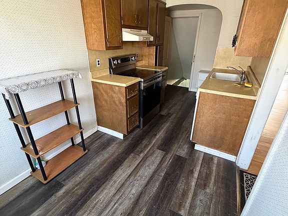 5th image of 7136 Kindred St