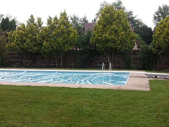 5th image of 2103 Yorktown Dr