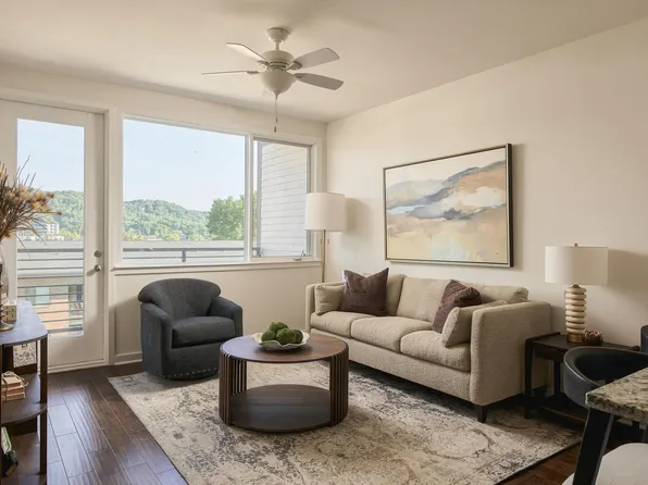 200 Manufacturers Rd APT 619, Chattanooga, TN 37405
