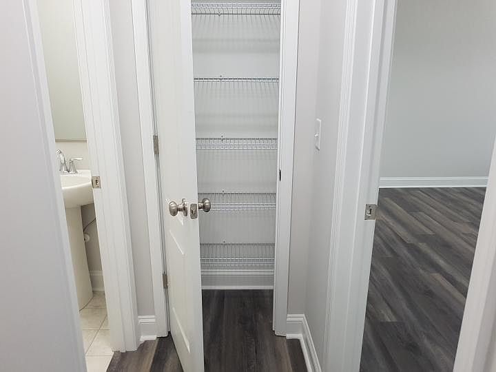 3629 Contimental Sq, Kernersville, NC 27284 Zillow