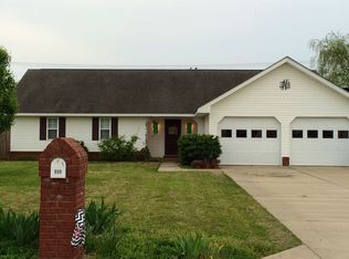 809 Sutton Pl, Kennett, MO 63857