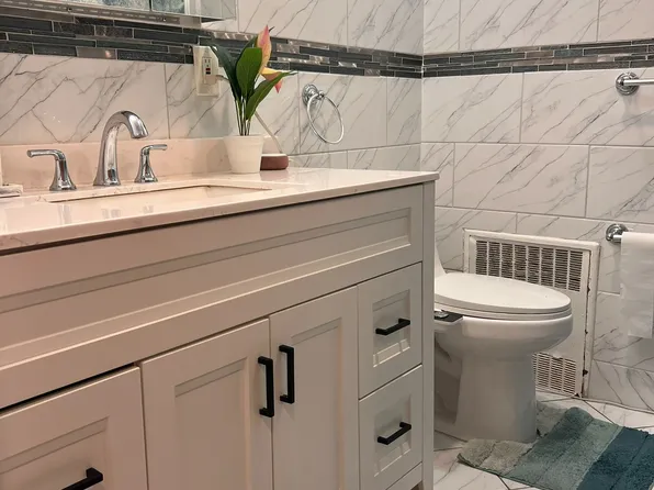 891 East 58th Street image 11 of 14