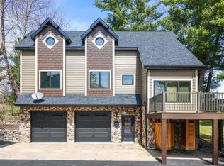 W5020 W Long Lake Rd, Waupaca, WI 54981