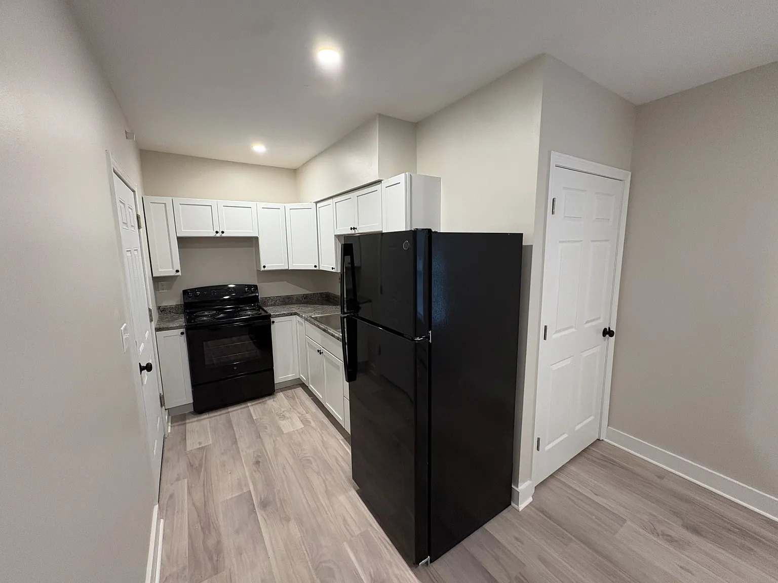 21 Grant St — Photo 1