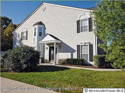 2nd image of 35 Sunningdale Cir