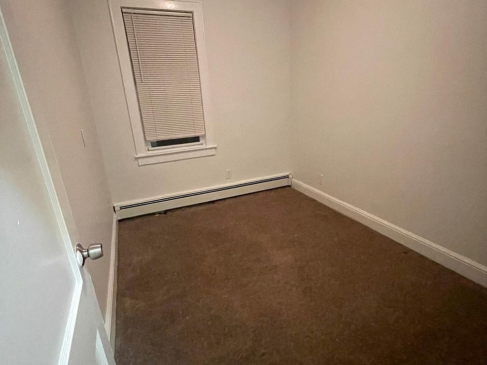 1st image of 79 Sterling Ave #1A