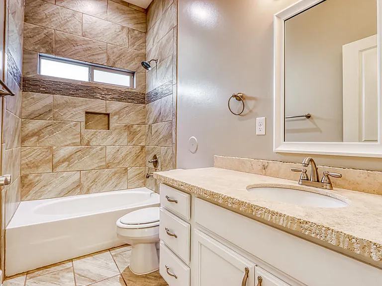12177 Chapel Hill Rd — Photo 11