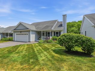 40 Carriage Ln #4, Brunswick, ME 04011