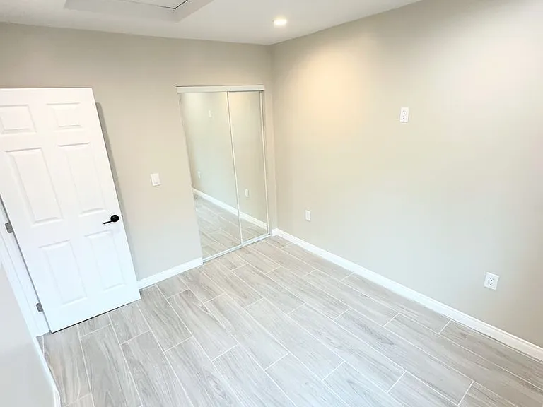 Gorgeous 1BD/1BA all appliances included. Move in ready!! — Photo 6