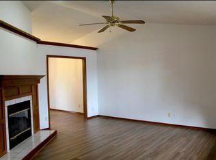 9923 W Westlawn Cir, Wichita, KS 67212