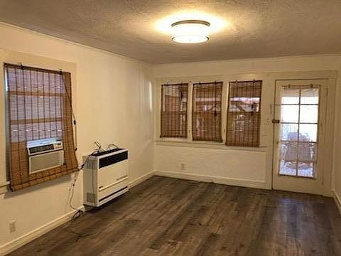 1st image of 1238A Viola Ave