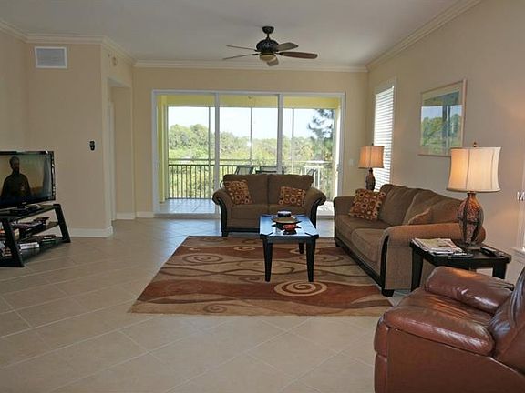 5th image of 10501 Amberjack Way #C4