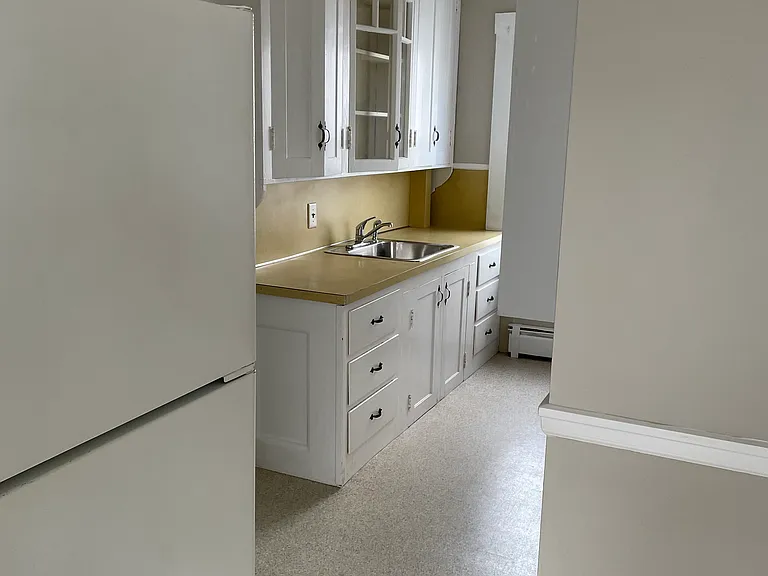 46 Wallis St #2 — Photo 3