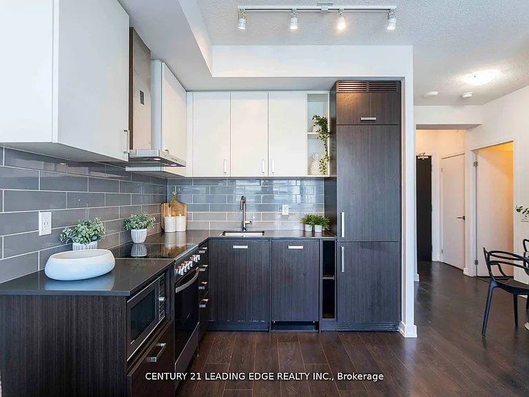 125 Redpath Ave #3403 — Photo 4