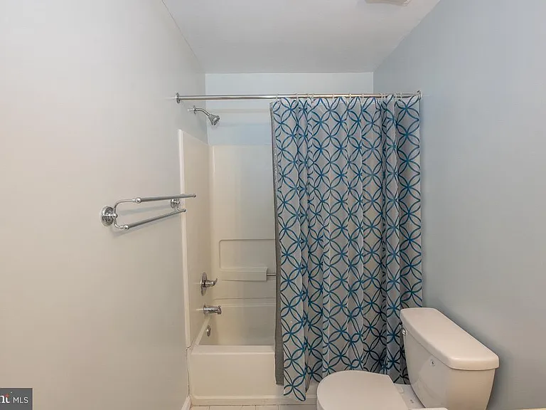 1216 Ogden St — Photo 28