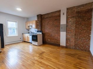 33 Swallow St APT 3, Boston, MA 02127