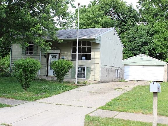 4th image of 420 Benson Dr