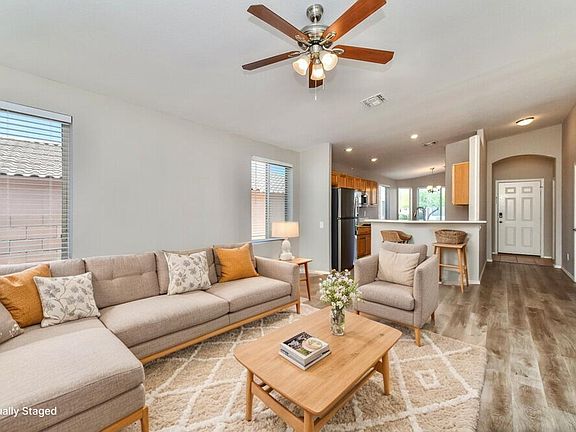 3rd image of 8949 N Velvet Mesquite Pl