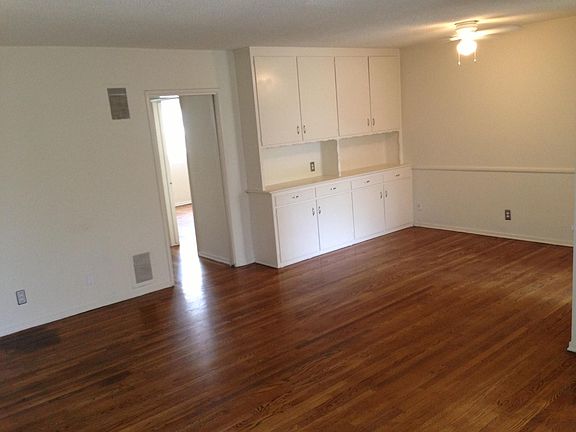 2nd image of 801 S Sherbourne Dr #6