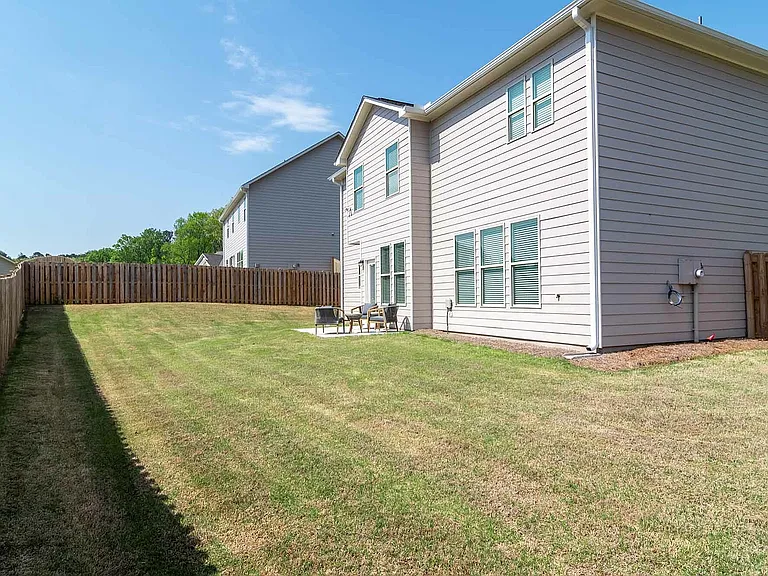 Summerwell Cedarcrest — Photo 84