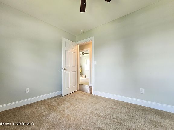 5th image of 1305 Cherokee Ln
