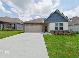 110 Teddy Ln, Lafayette, LA 70507