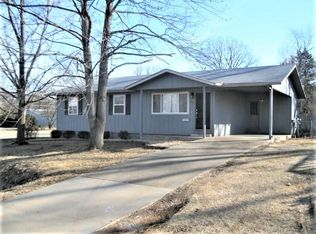 108 NE F St, Bentonville, AR 72712
