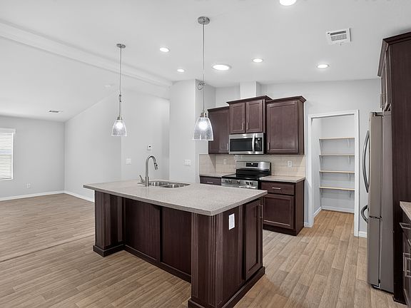 7th image of this home