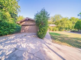 1009 Kings Rd, Norman, OK 73072