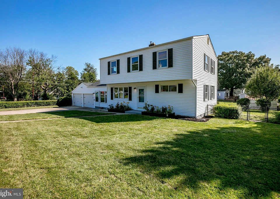 1st image of 3111 Greenway Blvd