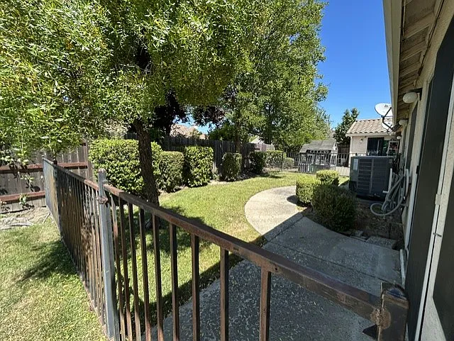 9174 Echo Ridge Ct — Photo 6