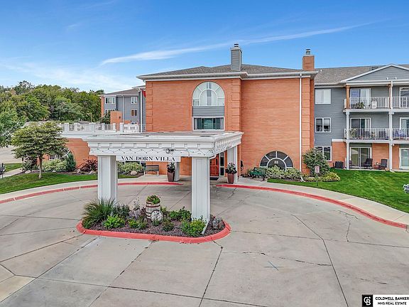 3rd image of 3001 S 51st Street Ct Unit 466